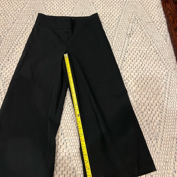 Isaac Mizrahi Wide leg cropped dress pants - Picture 5 of 11